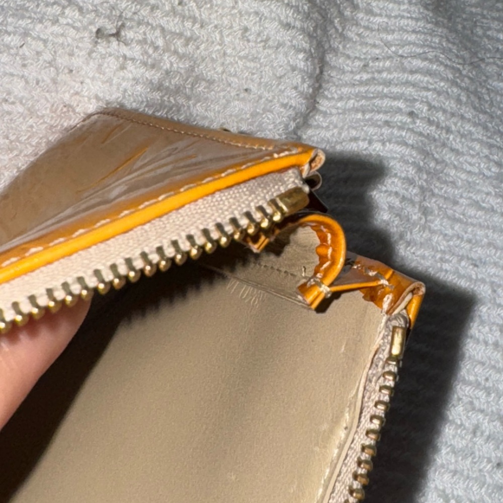 🛑 SOLD 🛑 Louis Vuitton LV Vernis Lexington Yellow ✅ COA included - Picture 16 of 16